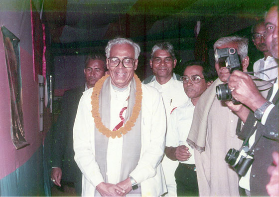With then Chief Minister of Bihar, Sri Bhagwat Jha Azad during his exhibition