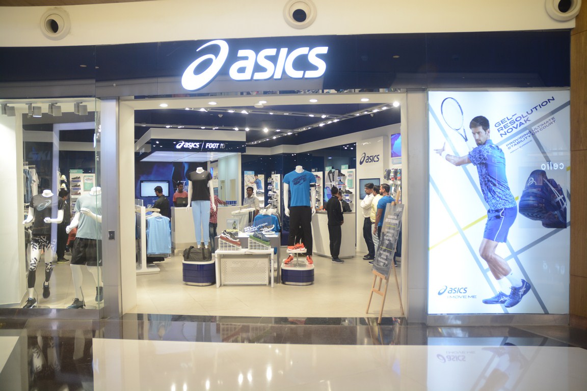 asics outlet locations