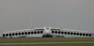 World Largest Cargo Aircraft Antov An-225