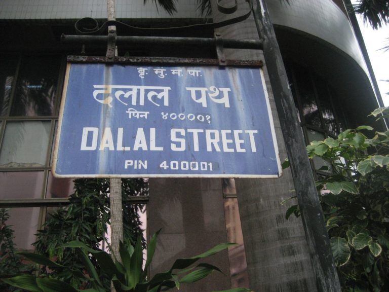 Tsunami in Indian stock market,Sensex down 950 INR cross 68 – UK Leaves EU tears in Indian Financial sector