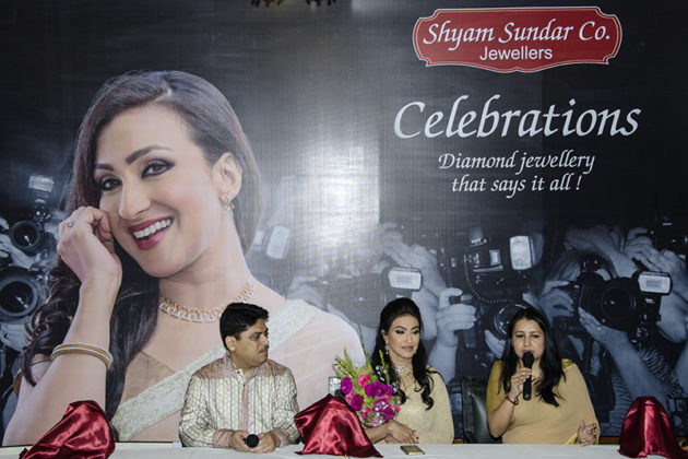 Rituparna Sengupta - Shyam Sundar Co Jewellers Photo By Subhasis Ghosh