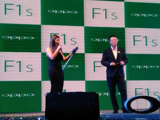 Oppo F1S Launch at Kolkata