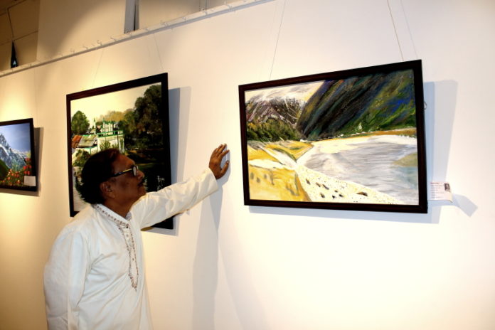 City of Joy Kolkata holding Art exhibition in Academy of Fine Arts