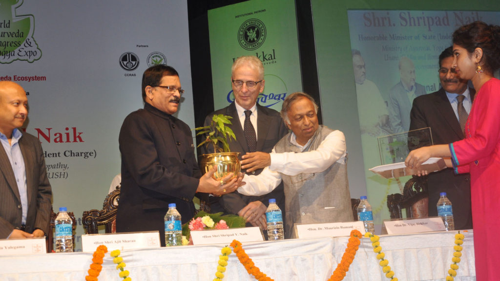 The Minister of State for AYUSH (Independent Charge), Shri Shripad Yesso Naik at the inauguration of the 7th World Ayurveda Congress and Arogya Expo, at Kolkata on December 01, 2016. 