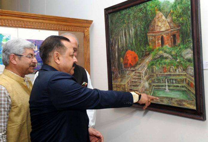 The Minister of State for Development of North Eastern Region (I/C), Prime Ministers Office, Personnel, Public Grievances & Pensions, Atomic Energy and Space, Dr. Jitendra Singh visiting the painting exhibition by Jammu and Kashmir artists, in New Delhi on February 27, 2017.