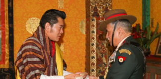 The Chief of Army Staff, General Bipin Rawat with the King of Bhutan, His Majesty Jigme Khesar Namgyel Wangchuck, at Tashi Chhodzong Palace, Thimpu on April 28, 2017.
