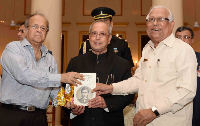 The President, Shri Pranab Mukherjee receiving the first copy of the book entitled Metaphysics, Morals and Politics from Prof. Amal Kumar Mukhopadhyay, in Kolkata on May 18, 2017.