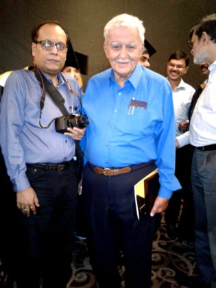 Suman Munshi Chief Editor IBG NEWS with Sir JJ Irani Ex Tata Steel MD - at IIM Kolkata Ceremony 2017