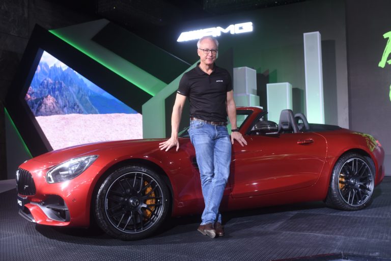 Mercedes Banz AMG GT Roadster