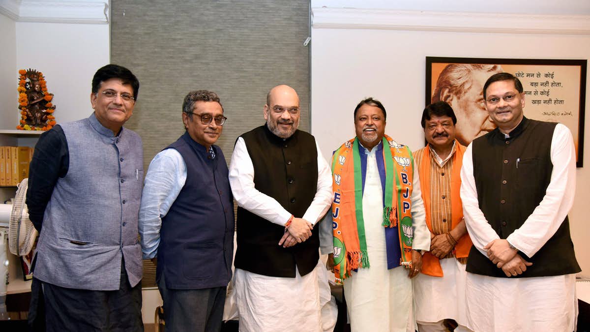 Mukul Roy Joins BJP at Delhi - Group Photo