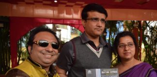 RX- Pandit Prodyut Mukherjee, Sourav Ganguly, Dona Ganguly releasing Rhythm Express-Music For Dance album(L-R)