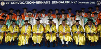 The President, Shri Ram Nath Kovind in a group photograph at the 22nd convocation of the NIMHANS, at Bengaluru, in Karnataka on December 30, 2017. The Governor of Karnataka, Shri Vajubhai Rudabhai Vala, the Union Minister for Chemicals & Fertilizers and Parliamentary Affairs, Shri Ananth Kumar and the Union Minister for Health & Family Welfare, Shri J.P. Nadda are also seen.