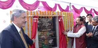 The Minister of State for AYUSH (Independent Charge), Shri Shripad Yesso Naik unveiling the foundation stone of CRI (H), in Jaipur, Rajasthan on January 22, 2018.