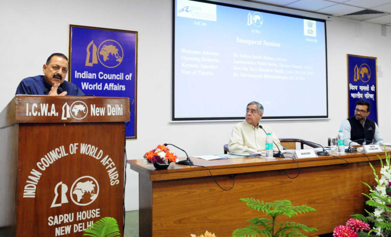 The Minister of State for Development of North Eastern Region (I/C), Prime Ministers Office, Personnel, Public Grievances & Pensions, Atomic Energy and Space, Dr. Jitendra Singh addressing the the inaugural session of the international seminar on The Age of Multilaterlism and Connecting Indias North East:Opportunities and Challenges, in New Delhi on March 19, 2018. The Director General, ICWA, Shri Nalin Surie is also seen.