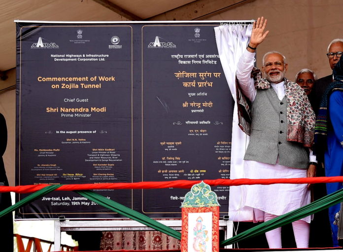 The Prime Minister, Shri Narendra Modi at the event marking commencement of Work on Zojila Tunnel, in Leh on May 19, 2018.