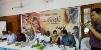 ‘আলেয়া’ প্রডাকশন হাউসের দাওয়াতে ইফতার মানুষের মিলন মেলা – মানবিক ও সামাজিক দায়বদ্ধতার প্রতিচ্ছবি প্রদীপ চুরিয়াল ও ড. হুমায়ুন কবীরের অনুষ্ঠান Aleya Iftar Party