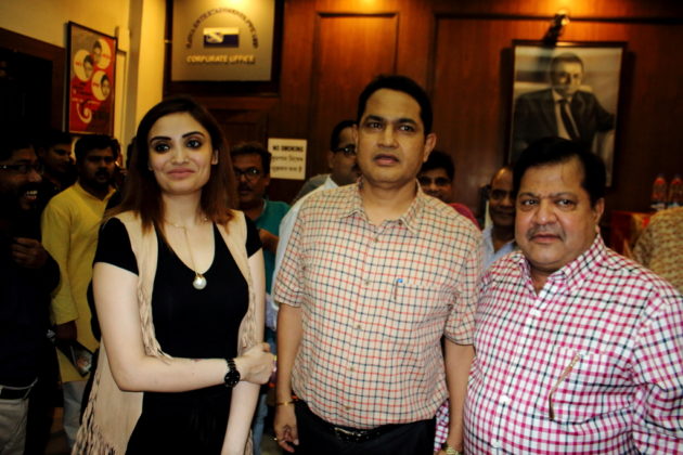 Aleya Premier - Humayun Kabir and Pradeep Churiyal