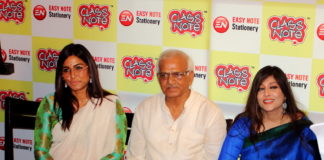 Easy Note Stationery felicitates 20 under privileged meritorious girl student for success in board exam Helping the Poor Girl Student by Class Note and Cry