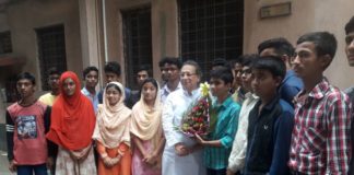 সংখ্যালঘু প্রতিষ্ঠানের এগিয়ে যাওয়ার ,গড়ে তোলার সেরা নিদর্শন – মাধ্যমিক পরীক্ষায় চমকে দেওয়ার মতো ফল করেছে আল-আমীন মিশনের ছাত্র-ছাত্রীরা Students of Al Amin Mission