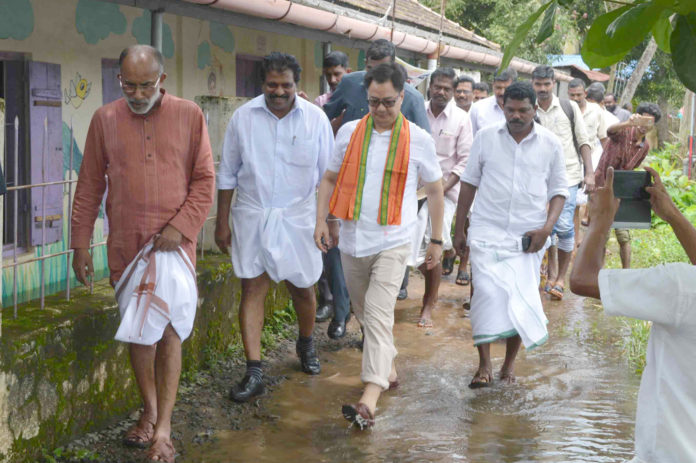 The Minister of State for Home Affairs, Shri Kiren Rijiju and the Minister of State for Tourism (I/C), Shri Alphons Kannanthanam visiting a flood relief camp, at Aryad, in Alappuzha district, Kerala on July 21, 2018.
