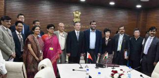 The Commerce Secretary, Dr. Anup Wadhawan with the Vice Minister, General Administration of Customs, People’s Republic of China, Mr. Hu Wei during a meeting, in New Delhi on November 28, 2018.