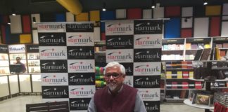 Amitav Ghosh's book signing session