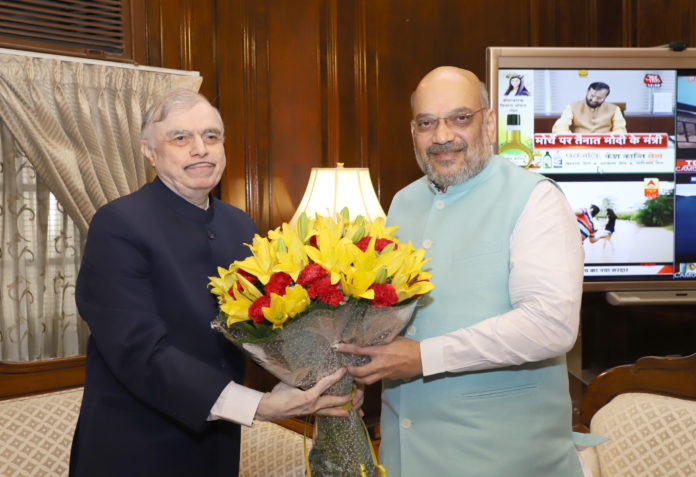 The Governor of Kerala, Justice (Retd.) P. Sathasivam calling on the Union Home Minister, Shri Amit Shah, in New Delhi on May 31, 2019.