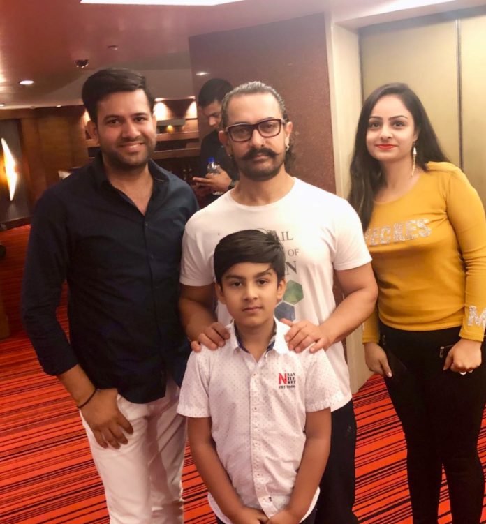 Awsome Meeting Amir Khan with Pradeep solanki family
