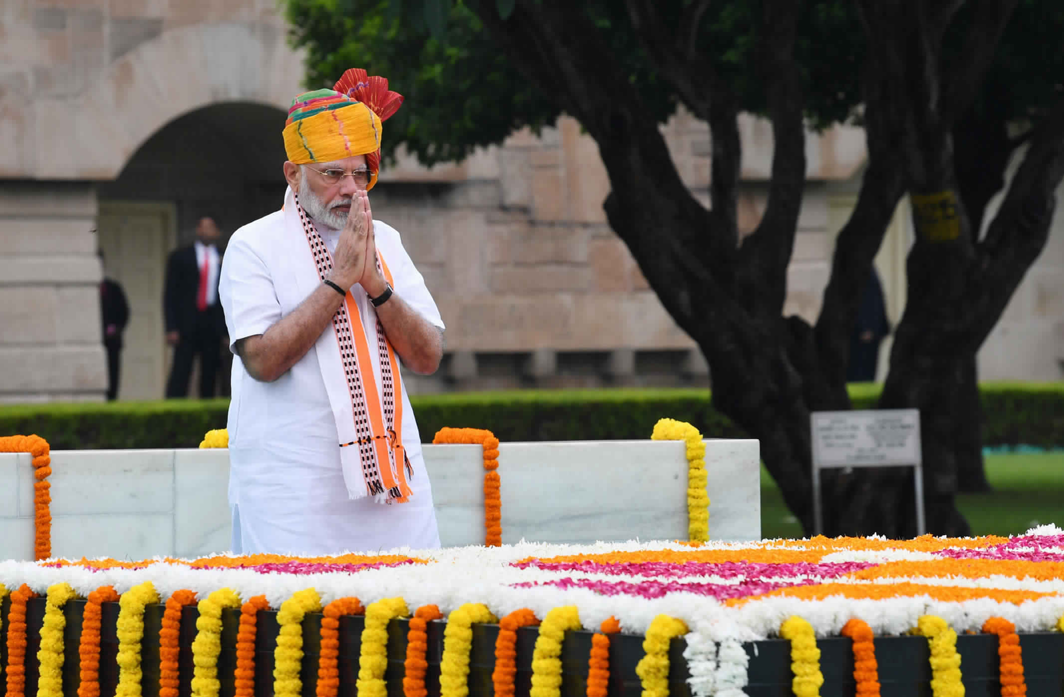 The Prime Minister, Shri Narendra Modi paying homage at the Samadhi of Mahatma Gandhi, at Rajghat, on the occasion of 73rd Independence Day, in Delhi on August 15, 2019.