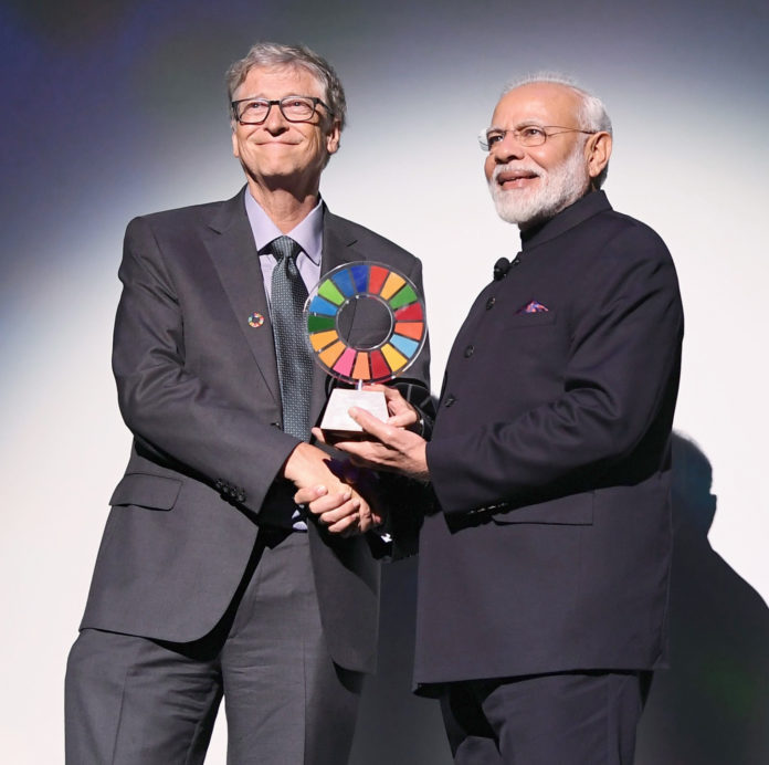The Prime Minister, Shri Narendra Modi receiving the Goalkeepers Global Goals Award 2019 conferred by Gates Foundation, in New York, USA on September 24, 2019.