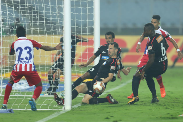 ATK celebrate their 1-0 win over NEUFC thanks to Balwant Singh's last-gasp goal in the Hero ISL today