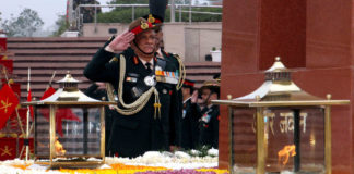 The Chief of Army Staff, General Bipin Rawat paying homage at the National War Memorial, in New Delhi on December 31, 2019.