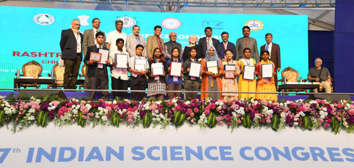 Bharat Ratna, Prof. C.N.R. Rao with the winners of the Rashtriya Kishore Vaigyanik, during the 107th Indian Science Congress, at University of Agricultural Sciences, in Bengaluru on January 04, 2020.