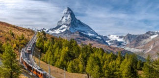 Swiss Travel System: Gornergrat Bahn mit Matterhorn, Wallis
