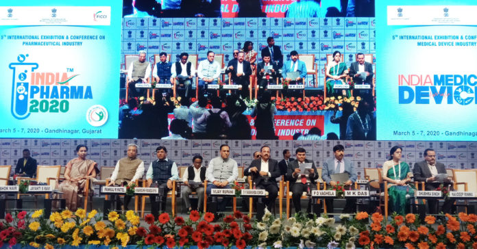 The Union Minister for Chemicals and Fertilizers, Shri D.V. Sadananda Gowda, the Chief Minister of Gujarat, Shri Vijay Rupani, the Minister of State for Shipping (Independent Charge) and Chemicals & Fertilizers, Shri Mansukh L. Mandaviya and other dignitaries at the inauguration of the India Pharma 2020 and India Medical Device 2020 Conference, at Gandhinagar, Gujrat on March 05, 2020.