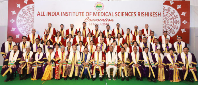 The Union Home Minister, Shri Amit Shah in a group photograph at the Convocation Ceremony of the All India Institute of Medical Sciences (AIIMS), in Rishikesh on March 14, 2020. The Union Minister for Health & Family Welfare, Science & Technology and Earth Sciences, Dr. Harsh Vardhan, the Union Minister for Human Resource Development, Dr. Ramesh Pokhriyal Nishank and the Chief Minister of Uttarakhand, Shri Trivendra Singh Rawat are also seen.