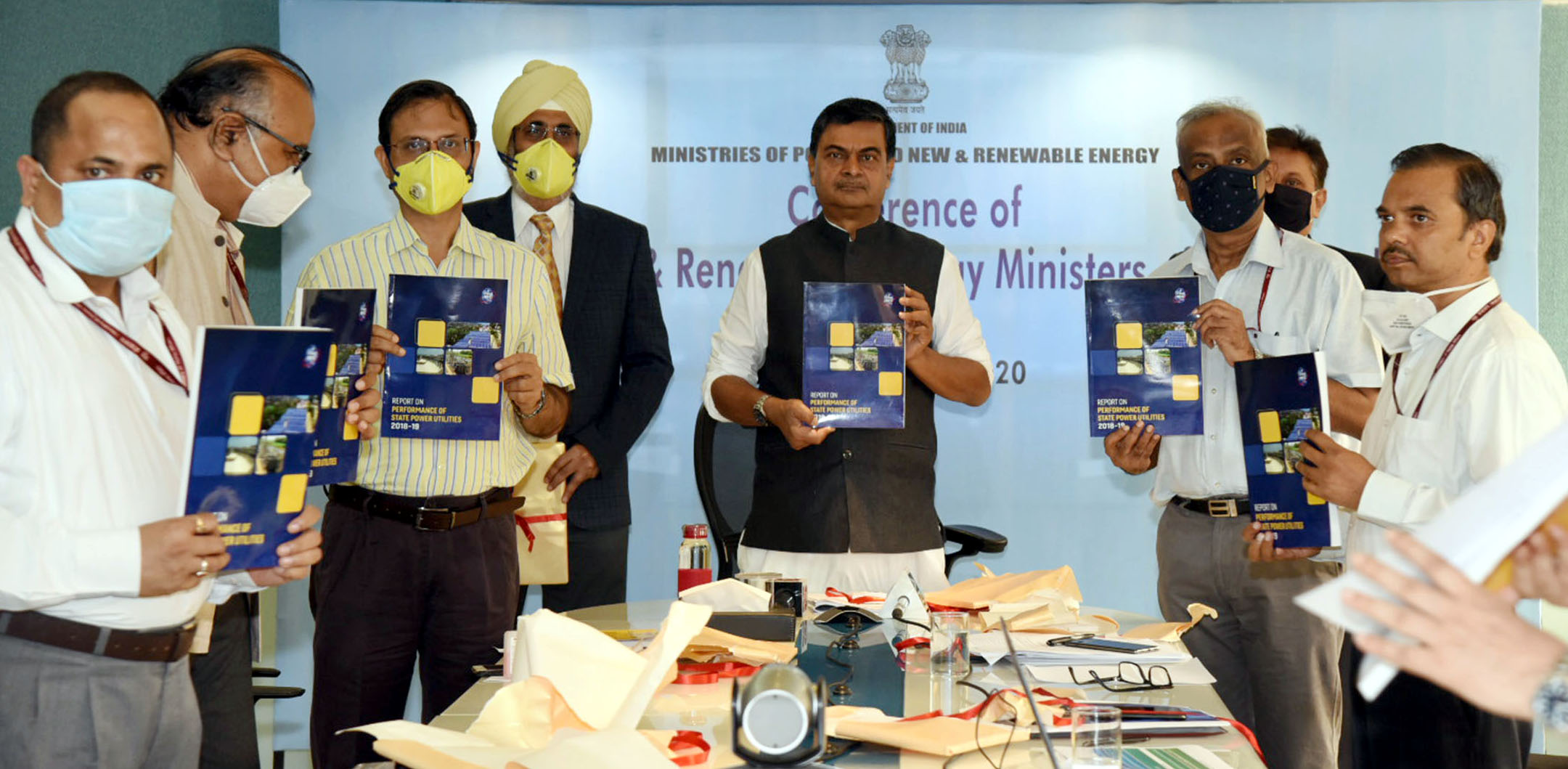 The Minister of State for Power, New & Renewable Energy (Independent Charge) and Skill Development & Entrepreneurship, Shri Raj Kumar Singh releasing a publication at a Conference of Power and New & Renewable Energy Ministers of States & UTs, through Video Conferencing, in New Delhi on July 03, 2020. The Secretary, Ministry of Power, Shri Sanjeev Nandan Sahai is also seen.