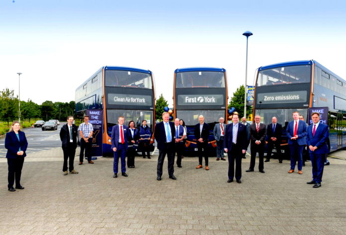 Optare delivers first of 21 battery-electric Metrodecker EV with First Y...