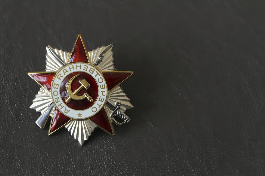 Decoration-the-great-patriotic-war-veteran-symbol-heroes-medal-war-russia-pride
