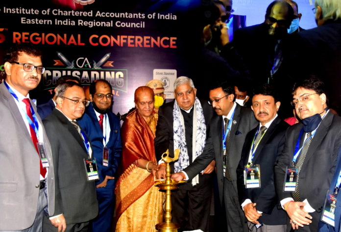 Shri Jagdeep Dhankhar, Governor of West Bengal with his first lady Mrs. Sudesh Dhankhar & others during the inauguration ceremony of the 45th Regional Conference organised by ICAI & EIRC held at ITC Royal Bengal