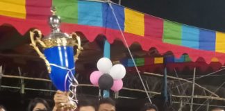 এক নতুন যুগের সূচনা – কলকাতার মহমেডান স্পোর্টিং ক্লাব মাঠে মহিলাদের ফুটবল ম্যাচ অনুষ্ঠিত হলো এক নতুন যুগের সূচনা ১০০ বছরের ঐতিহ্যবাহী কলকাতার মহমেডান স্পোর্টিং ক্লাব মাঠে মহিলাদের ফুটবল ম্যাচ অনুষ্ঠিত হলো