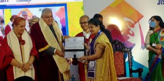 The Governor of West Bengal Shri Jagdeep Dhankar attends 1st Convocation of JIS University The Governor of West Bengal Shri Jagdeep Dhankar attends 1st Convocation of JIS University
