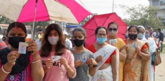 Polling in Kerala, Tamil Nadu, Puducherry and for Phase 3 Assembly Constituencies in Assam and West Bengal conducted peacefully Polling in Kerala, Tamil Nadu, Puducherry and for Phase 3 Assembly Constituencies in Assam and West Bengal conducted peacefully