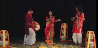অদিতি মুন্সীর কণ্ঠে বৈষ্ণব কবি রাধারমণ দত্ত রচিত “সই” Aditi Munshi - Song Soi
