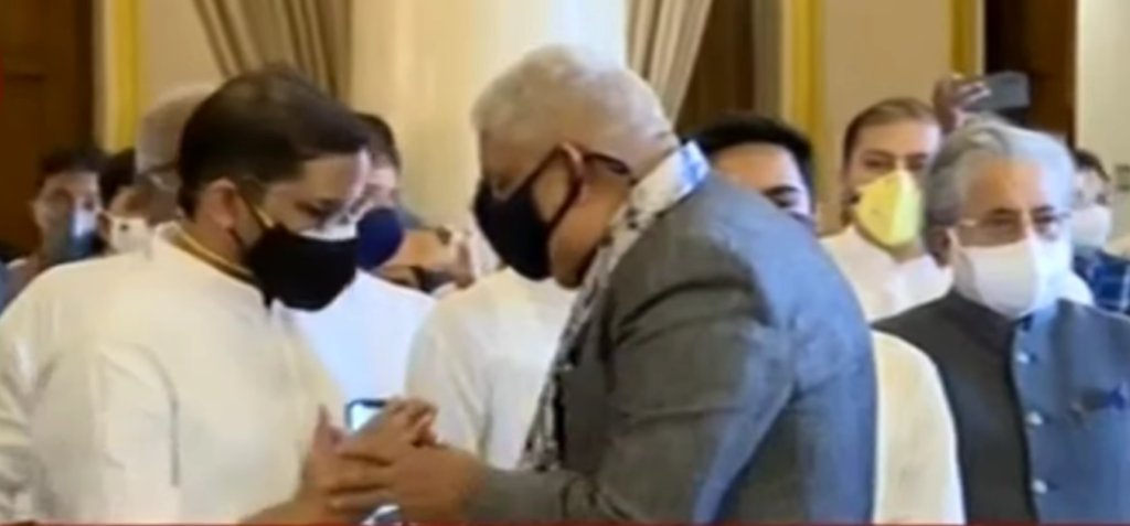 PK with WB Governor