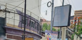 Bhowanipore Police Station Organises Distribution Of Necessities For The Needy Bhowanipore Police Station Organises Distribution Of Necessities For The Needy