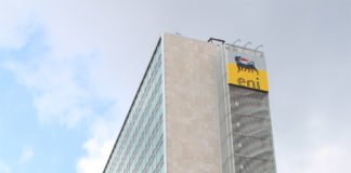 Bharat Ratna Professor Rao receives the Eni International Award for Research in Energy Frontiers ENI Tower