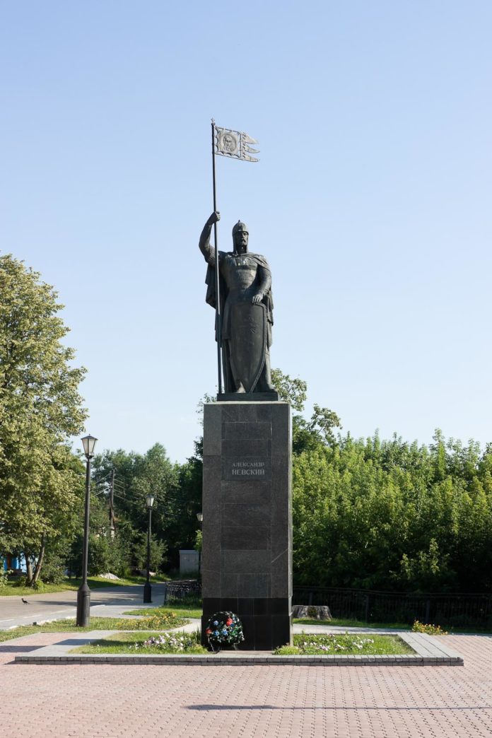 A statue of Alexander Nevsky in Gorodets by Wikipedia A statue of Alexander Nevsky in Gorodets by Wikipedia