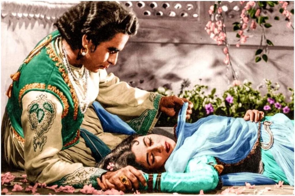 Dilip Kumar and Madhubala in Mughle E Azam