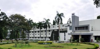 হায়দ্রাবাদের ন্যাশনাল ইনস্টিটিউট অফ অ্যানিম্যাল বায়োটেকনোলজি টিকা পরীক্ষা এবং ব্যাচ রিলিজের জন্য সেন্ট্রাল ড্রাগস ল্যাবরেটরি হিসাবে উন্নীত করার বিজ্ঞপ্তি National Institute of Nutrition,_Hyderabad by Wikipedia